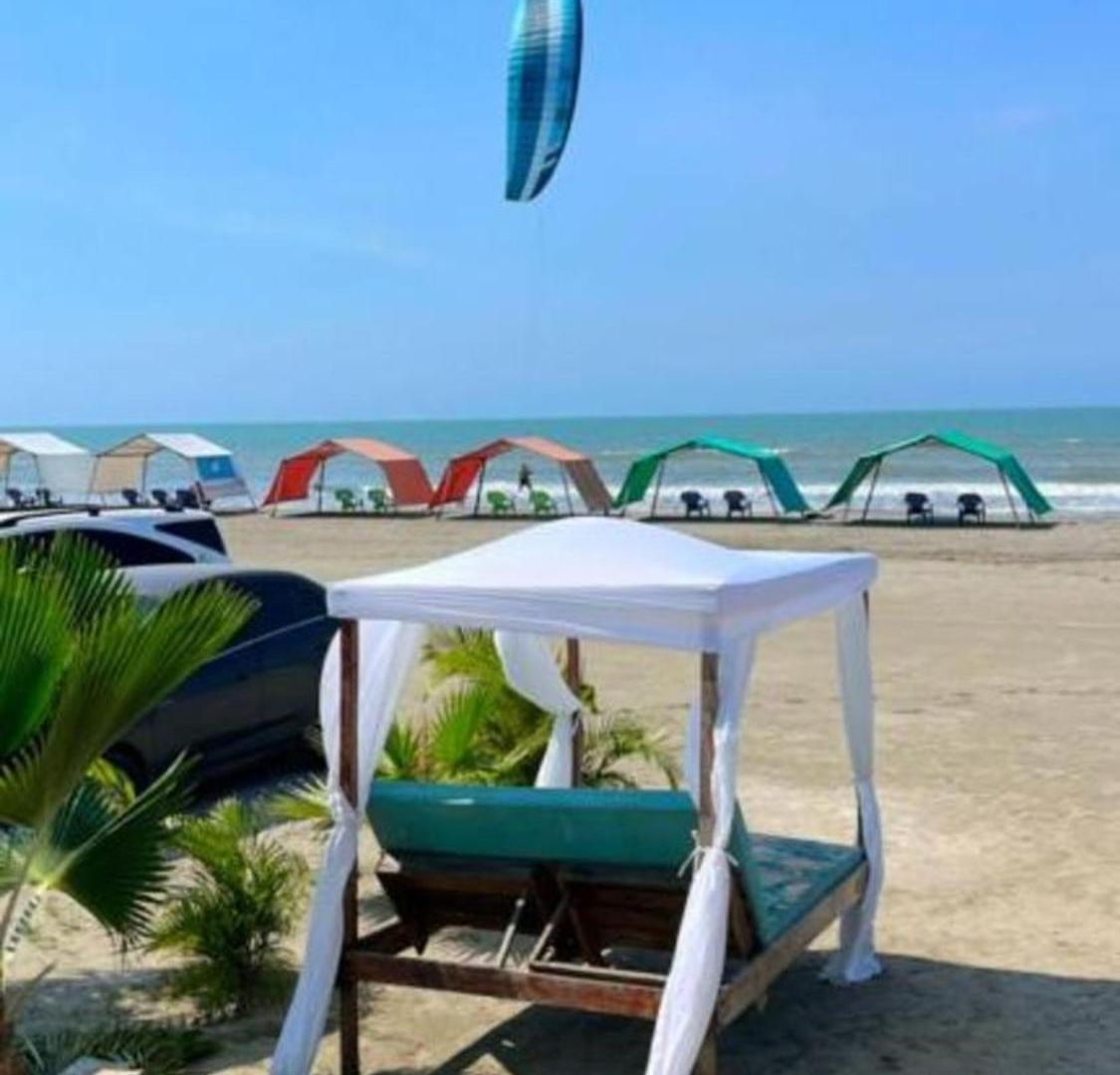 Open Sea Hotel