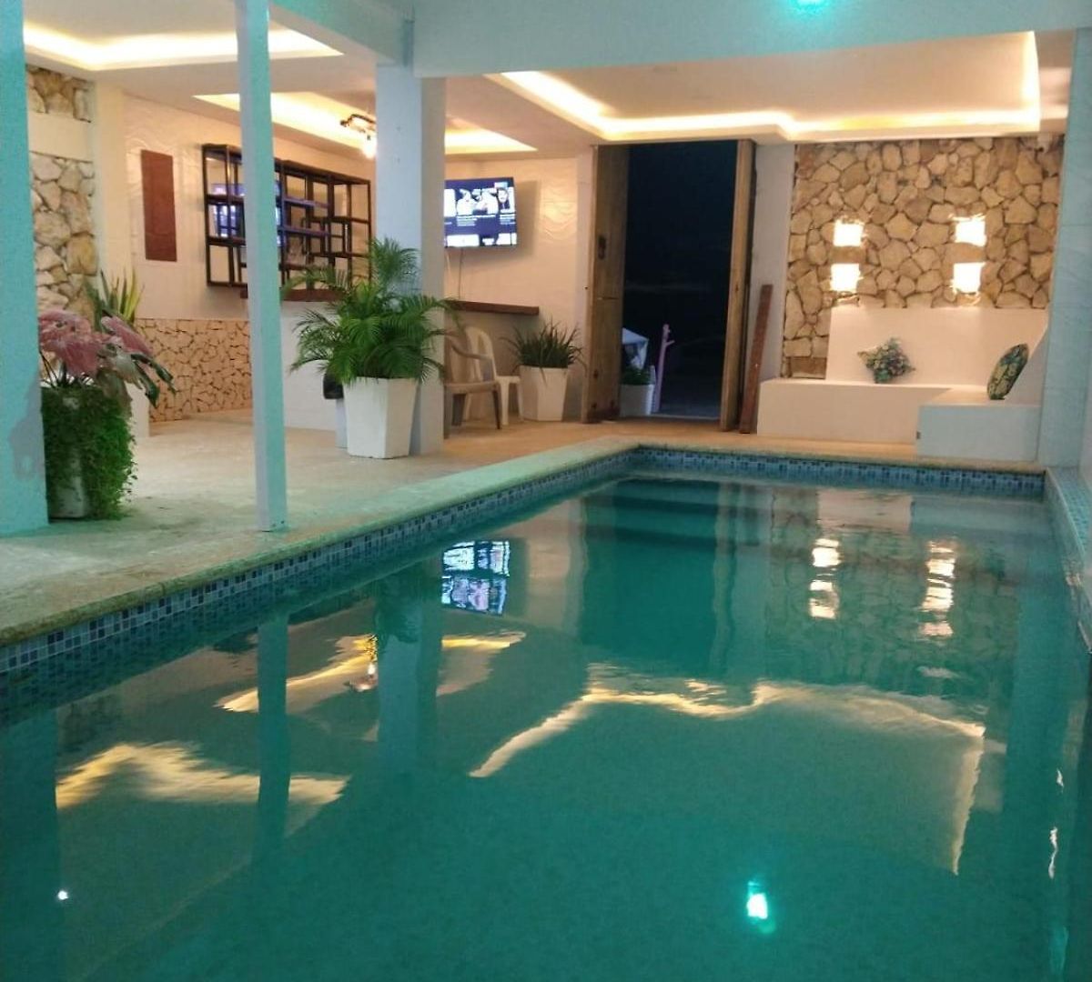 Open Sea Hotel