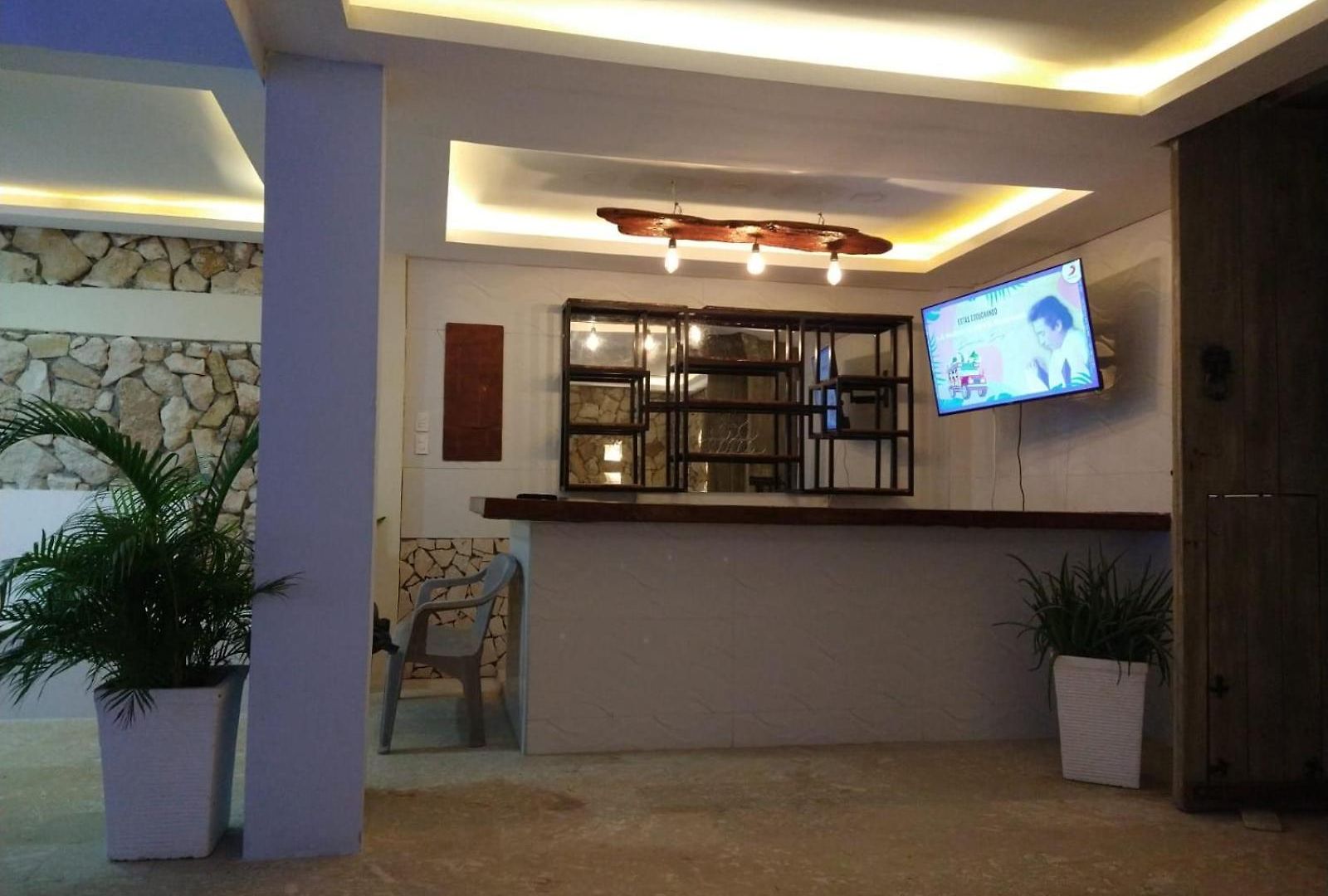 Open Sea Hotel *