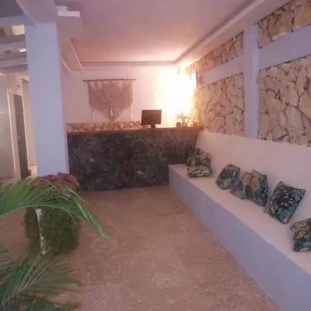 Hotel Open Sea *